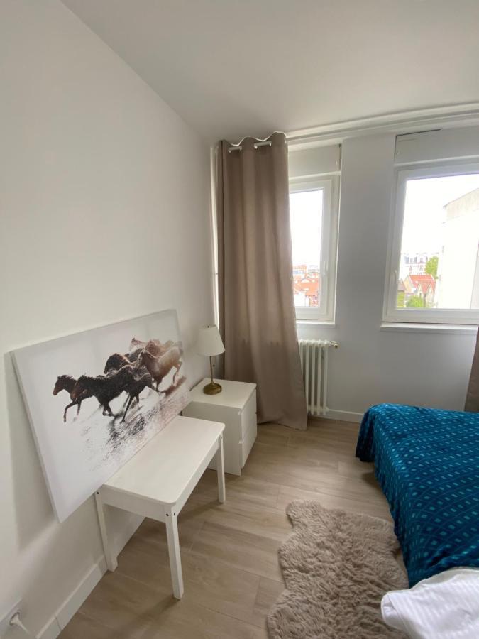 Grand Appartement Courbevoie Paris Eksteriør bilde
