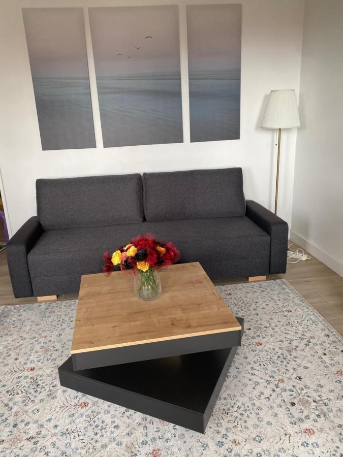 Grand Appartement Courbevoie Paris Eksteriør bilde