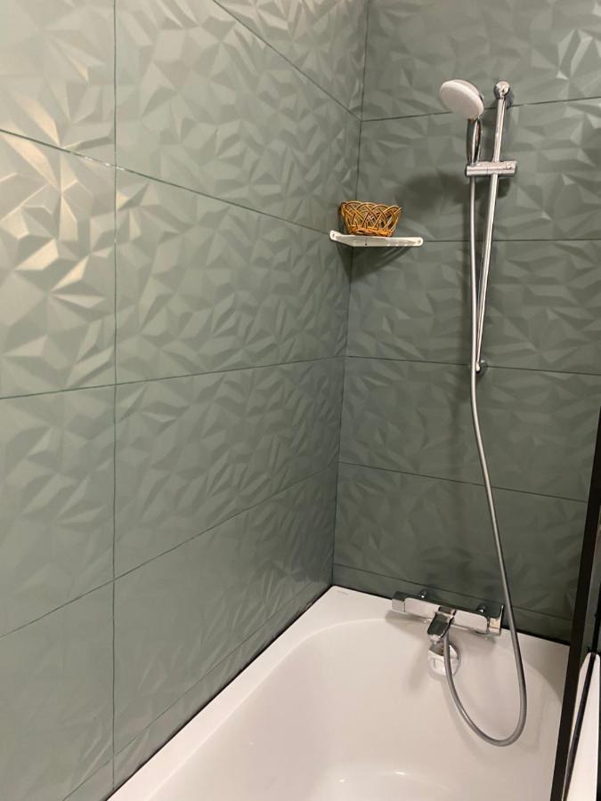 Grand Appartement Courbevoie Paris Eksteriør bilde