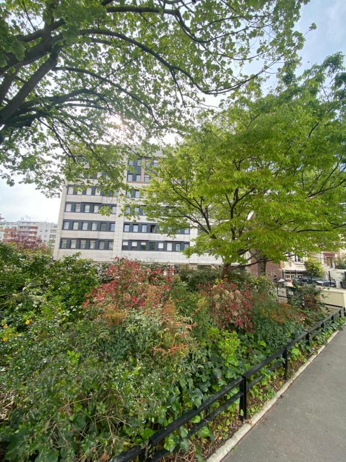 Grand Appartement Courbevoie Paris Eksteriør bilde