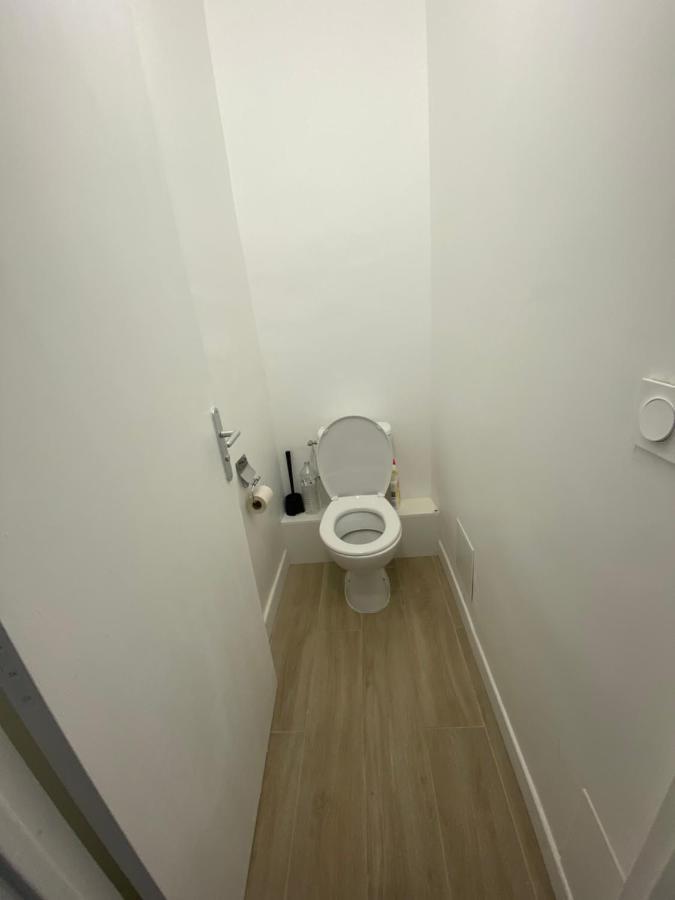 Grand Appartement Courbevoie Paris Eksteriør bilde