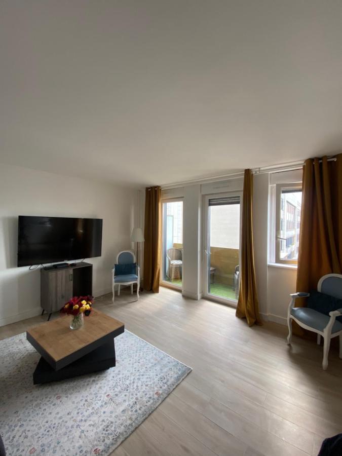 Grand Appartement Courbevoie Paris Eksteriør bilde