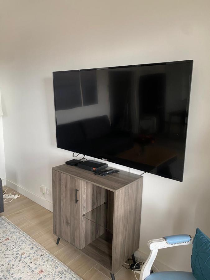 Grand Appartement Courbevoie Paris Eksteriør bilde
